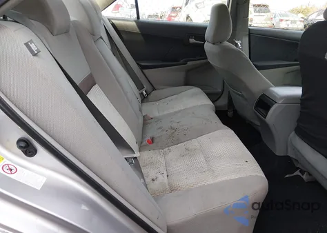 2012 Toyota Camry Le z USA, uszkodzony, nr VIN 4T4BF1FK7CR188407